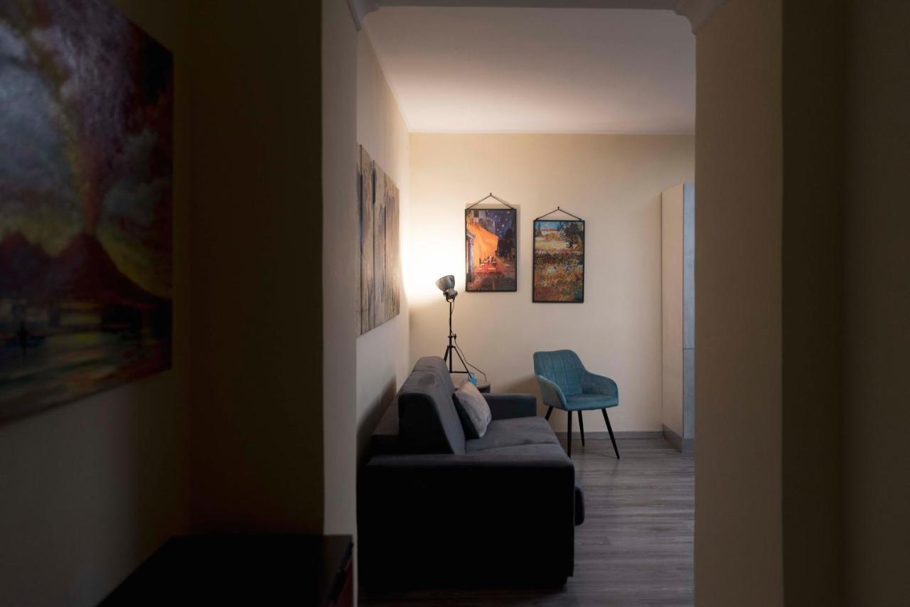 Casa Esperanza * Naples